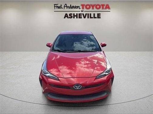 2019 Toyota Prius XLE