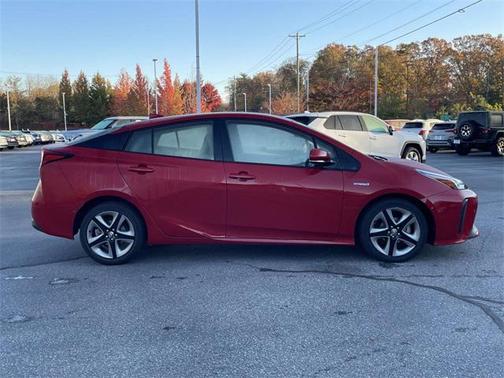 2019 Toyota Prius XLE