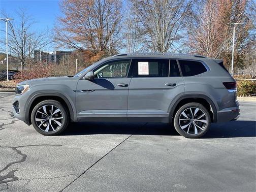 2025 Volkswagen Atlas 2.0T SEL Premium R-Line 4MOTION