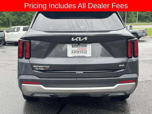 Gravity Grey 2024 Kia Sorento S