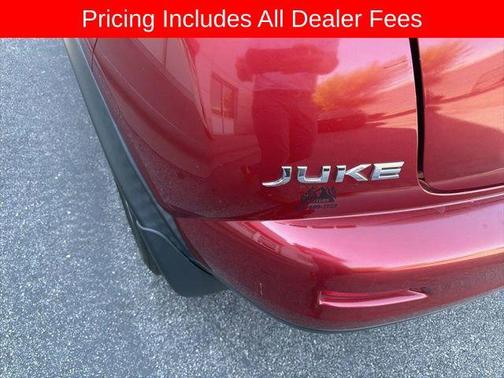 Cayenne Red 2014 Nissan Juke SL