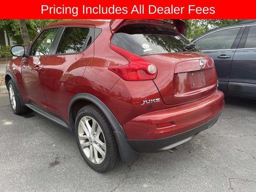 Cayenne Red 2014 Nissan Juke SL