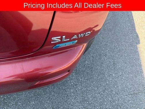 Cayenne Red 2014 Nissan Juke SL