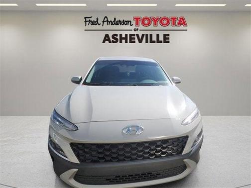 2022 Hyundai KONA SE