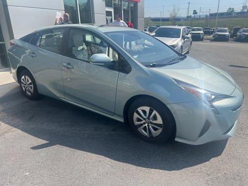 2016 Toyota Prius Four