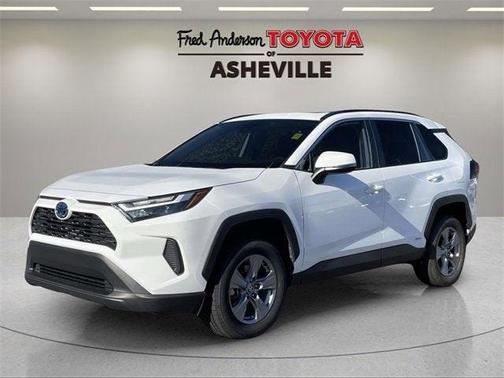 2023 Toyota RAV4 Hybrid XLE