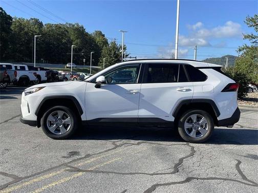 2023 Toyota RAV4 Hybrid XLE