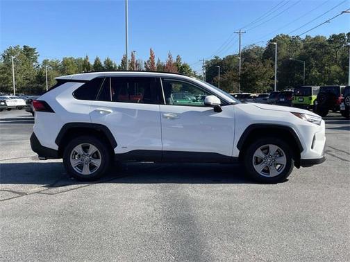 2023 Toyota RAV4 Hybrid XLE