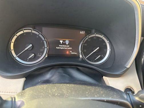 Wind Chill Pearl 2022 Toyota Highlander Limited