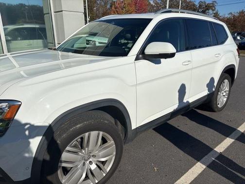 2018 Volkswagen Atlas 3.6L SEL Premium