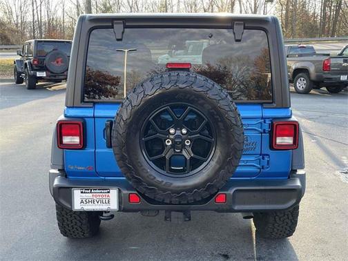 2024 Jeep Wrangler Willys