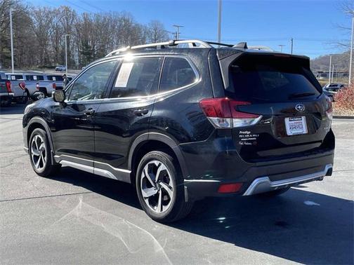 2023 Subaru Forester Touring