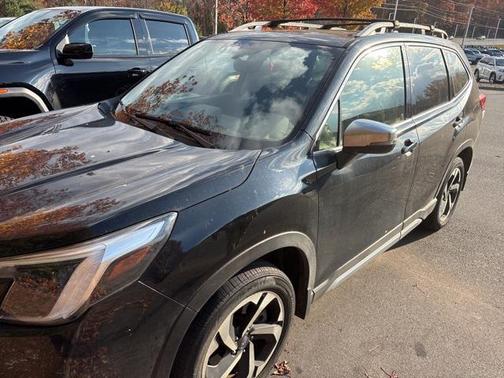 2023 Subaru Forester Touring