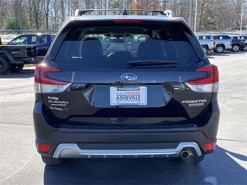 2023 Subaru Forester Touring