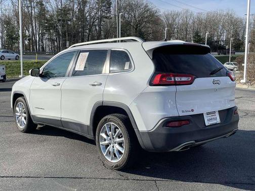 Bright White Clearcoat 2016 Jeep Cherokee Limited