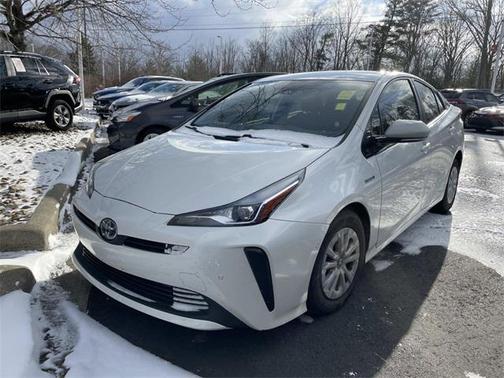 2019 Toyota Prius LE