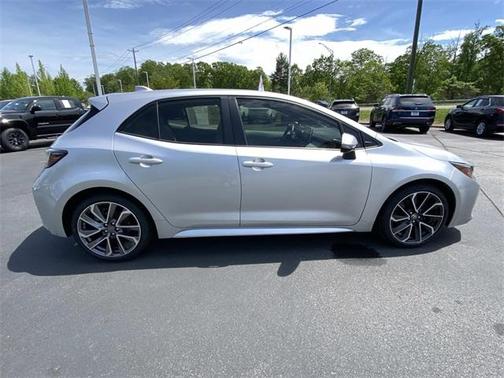 2022 Toyota Corolla Hatchback XSE