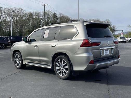 2017 Lexus LX 570 Base