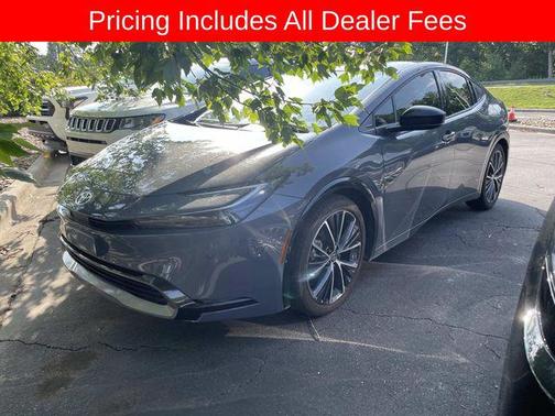 Guardian Gray 2025 Toyota Prius XLE