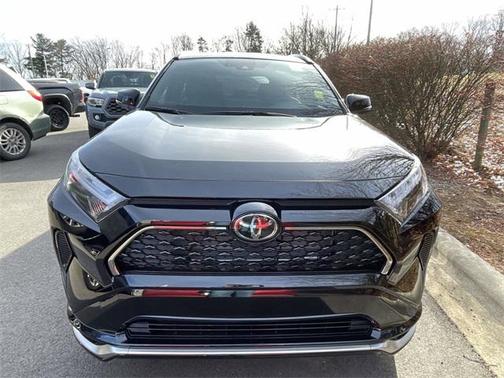 2025 Toyota RAV4 Hybrid SE