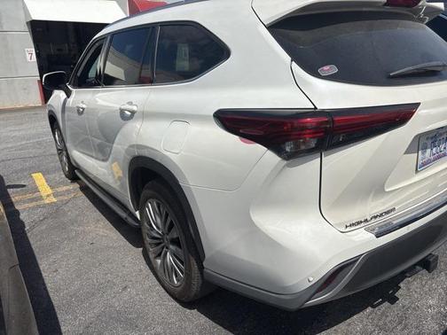 2021 Toyota Highlander Platinum