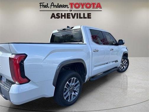 2022 Toyota Tundra Hybrid 1794 Edition