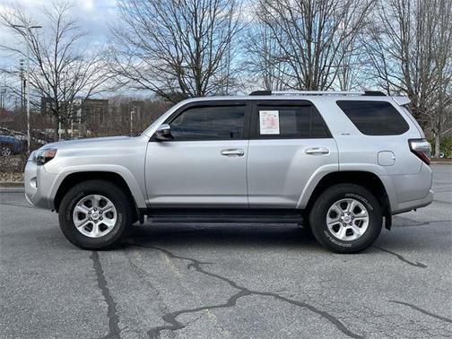 2019 Toyota 4Runner SR5