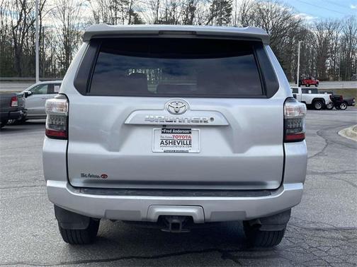 2019 Toyota 4Runner SR5