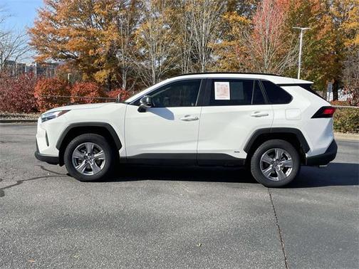 2023 Toyota RAV4 Hybrid SE