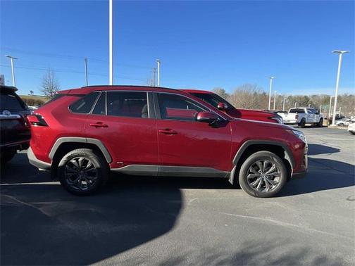 2024 Toyota RAV4 Hybrid XLE Premium