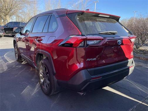 2024 Toyota RAV4 Hybrid XLE Premium