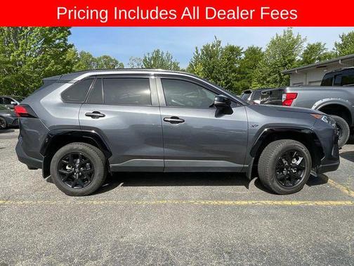 Magnetic Gray Metallic 2021 Toyota RAV4 XLE