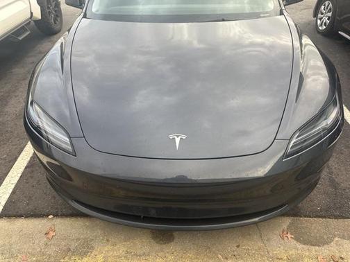 2025 Tesla Model 3 Long Range