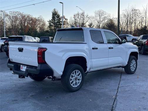 2025 Toyota Tacoma SR