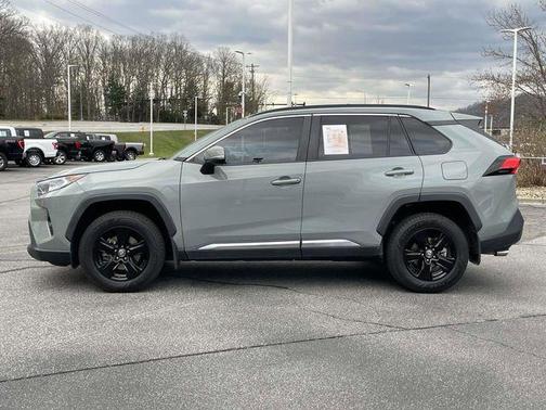 Lunar Rock 2021 Toyota RAV4 XLE