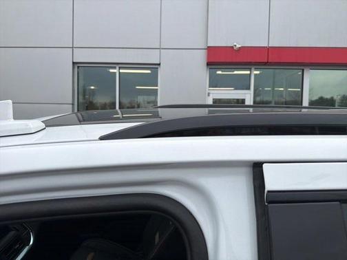 2024 GMC Yukon 4WD AT4