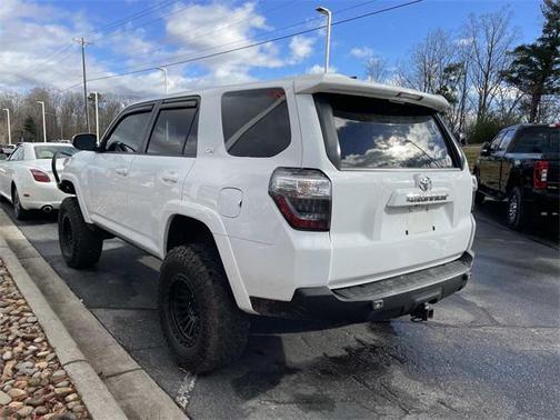 2021 Toyota 4Runner SR5