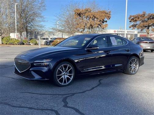 2023 Genesis G70 2.0T RWD
