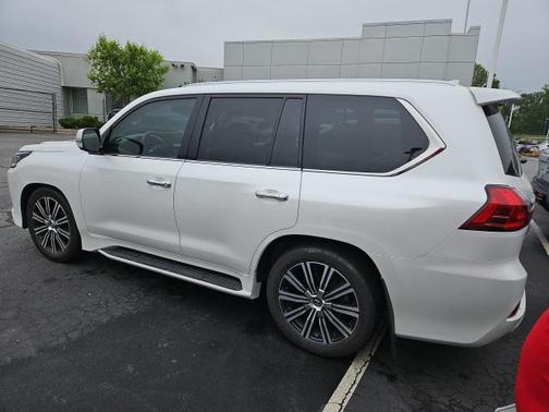 2021 Lexus LX 570 Base