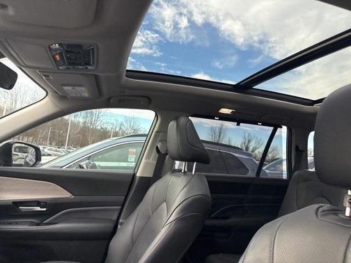 2025 Toyota Grand Highlander Limited