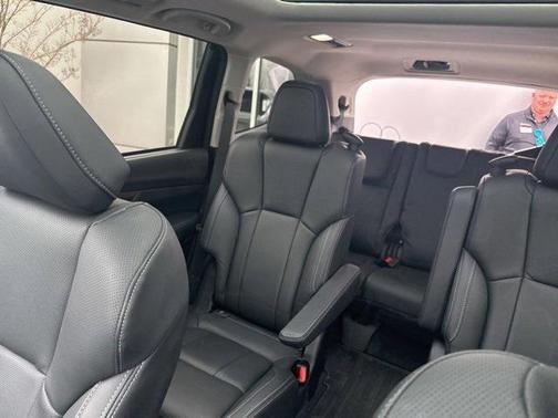 2023 Subaru Ascent Touring 7-Passenger