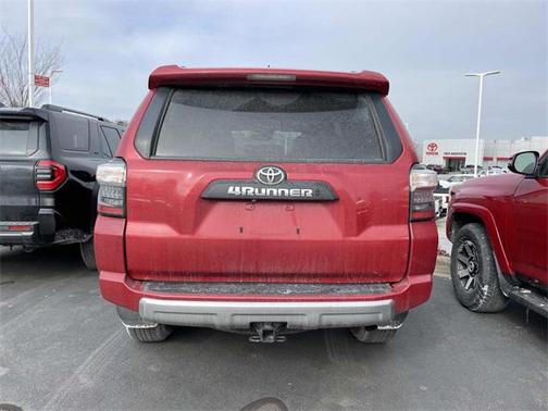 2024 Toyota 4Runner TRD Off Road