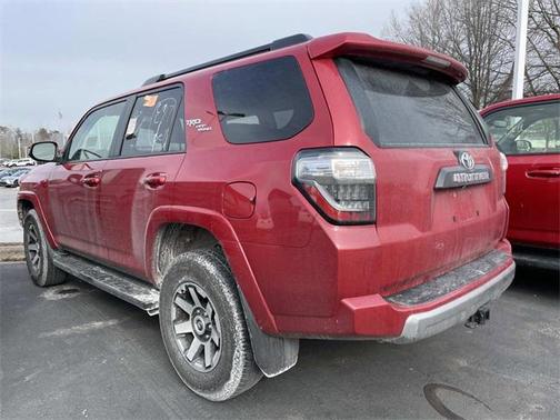 2024 Toyota 4Runner TRD Off Road
