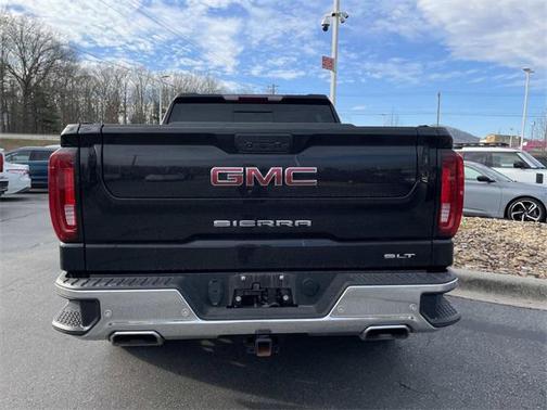 2022 GMC Sierra 1500 SLT