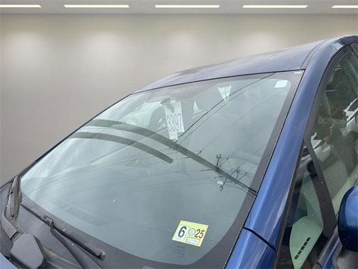 2010 Toyota Prius III