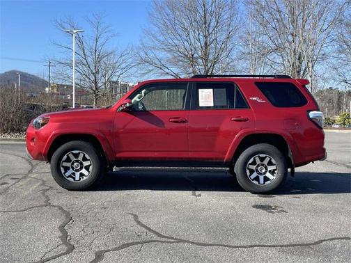 2024 Toyota 4Runner TRD Off Road Premium