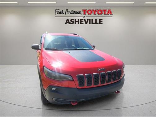 2019 Jeep Cherokee Trailhawk