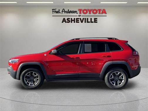 2019 Jeep Cherokee Trailhawk