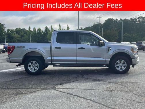 ICONIC SILVER METALLIC 2022 Ford F-150 XLT