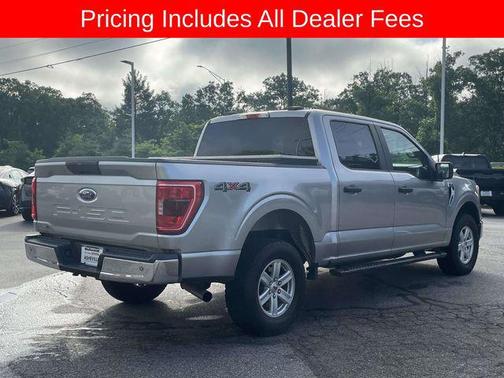 ICONIC SILVER METALLIC 2022 Ford F-150 XLT